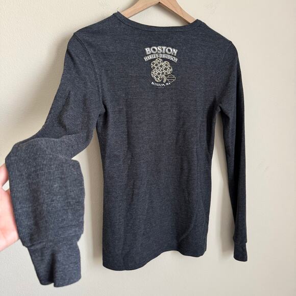 Vintage Harley Davidson Women Gray Waffle Longsleeve Studded Top Size Medium Y2K - Picture 11 of 12